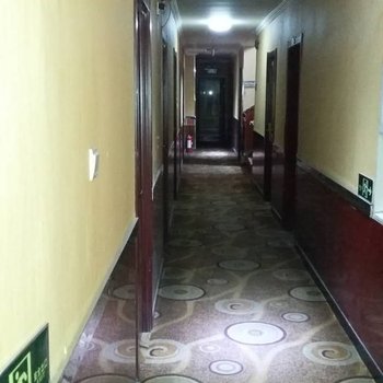鸿润商务旅馆酒店提供图片