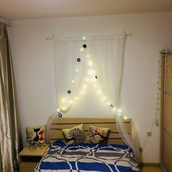 上海上海罗夏峰酒店式公寓(申江路店)酒店提供图片