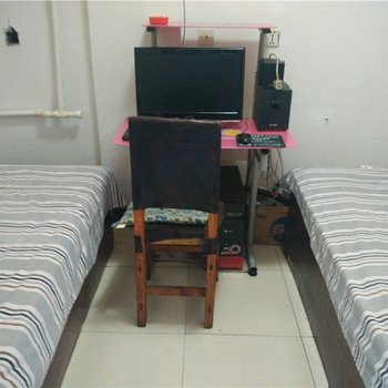 �ں�����¶ͮ�ùݾƵ��ṩͼƬ