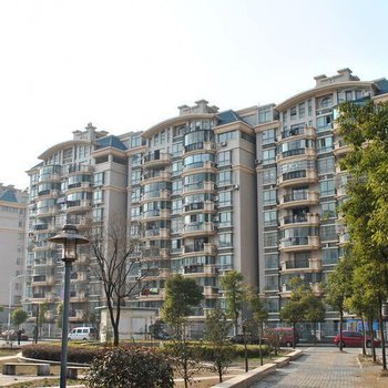 华景家庭公寓(南京天润城十六街区店)