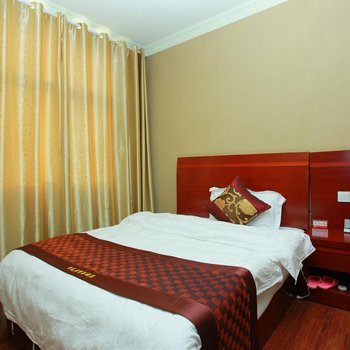 香格里拉青瓦房商务酒店酒店提供图片