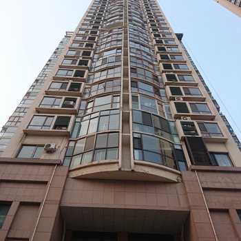 青岛爱上一座城公寓