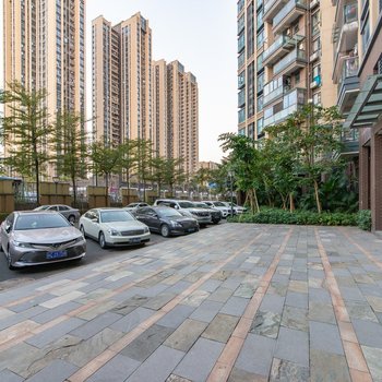 深圳诗远客公寓(观澜河人工湿地分店)