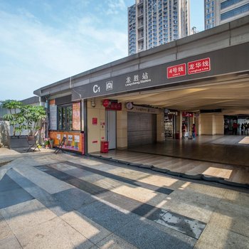 深圳北站附近高层地铁3房公寓(富国路分店)酒店提供图片