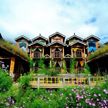 五彩里阁客栈(泸沽湖里格总店)