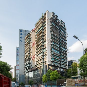 重庆约见love轻奢民宿黄泥磅店(黄龙路分店)酒店提供图片