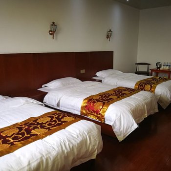 石林巴江酒店
