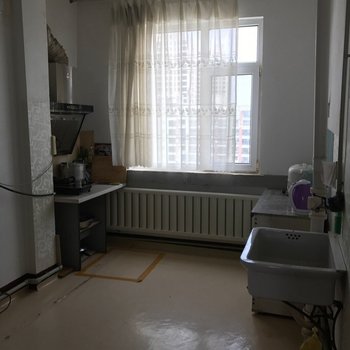 枫红家庭公寓(营口鲅鱼圈店)
