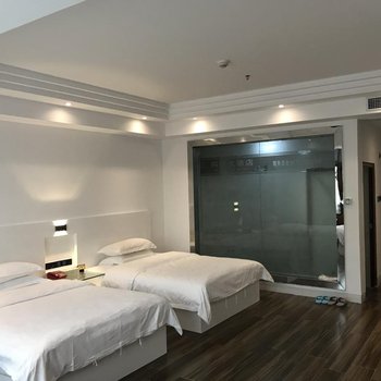 岑溪兴龙大酒店