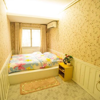 凤凰客随己便客栈酒店提供图片