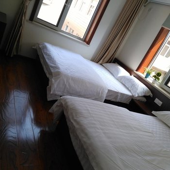 青岛东岸逸家住宿
