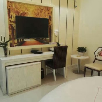 灵武宁东东龙时尚主题酒店酒店提供图片