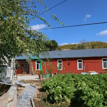 围场半山坡山里人家休闲度假村