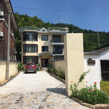 莫干山恋山小屋