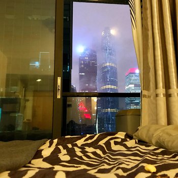 广州珠江新城地铁上盖美领馆广交会高景观日式普通公寓酒店提供图片