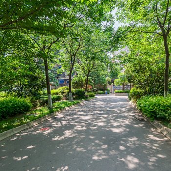西安羊咩咩之家公寓(西安秦岭动物园院分店)