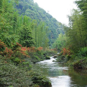 赤水丹霞雅居山庄酒店提供图片