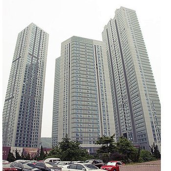 废弃星海蓝堡酒店公寓