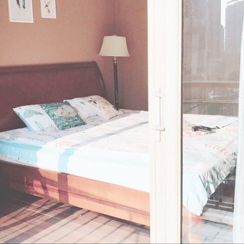 重庆妖精的尾巴普通公寓酒店提供图片