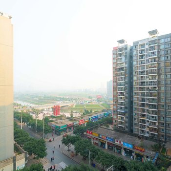 重庆英华驿站公寓酒店提供图片