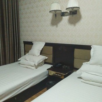 临泉名典商务宾馆酒店提供图片
