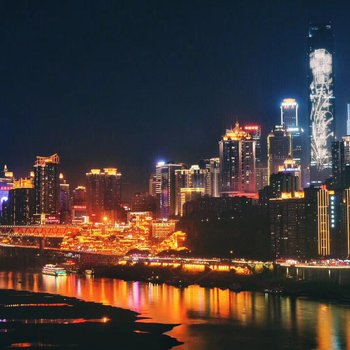 重庆邹佳芯公寓酒店提供图片