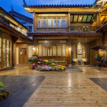 丽江叠泉花园度假庭院(原花筑·丽江木府栖溪花园度假庭院)