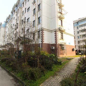 鼎好家庭公寓(南京碧华苑店)