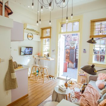 上海上海CC大魔王的家客栈(南京西路店)酒店提供图片