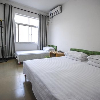 北戴河一路向海客栈
