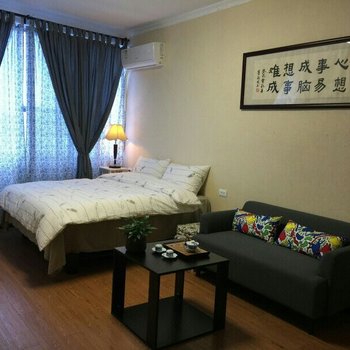 重庆易女士特色民宿(双凤路分店)酒店提供图片