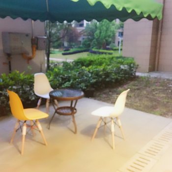 成都温净惠居家小屋公寓(永康村分店)