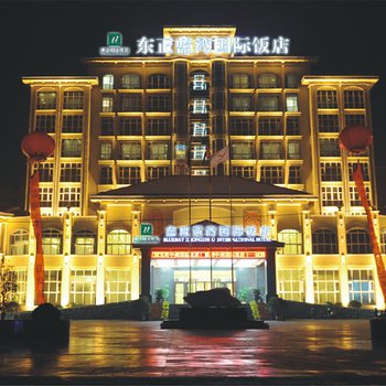 唐河东正蓝湾国际饭店