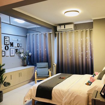 邓琪公寓(西安小雁塔路店)
