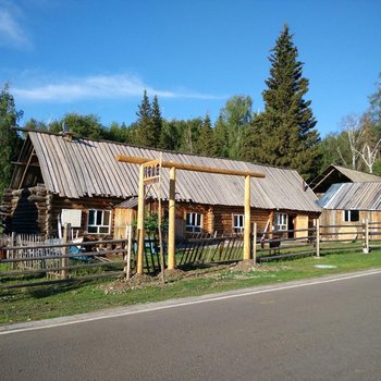 哈巴河阿布山庄