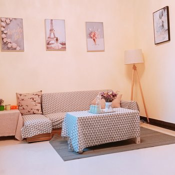 眉山吴小妞公寓(六管村分店)