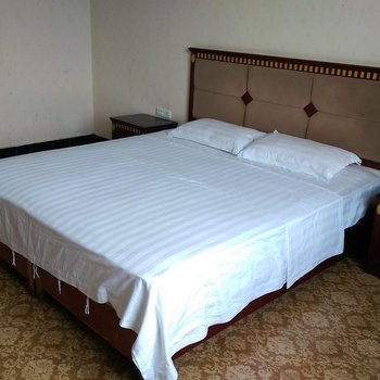 潜江春雨农庄酒店提供图片