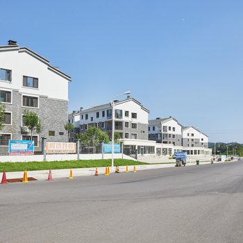 承德吴玉萍公寓(辛家村分店)