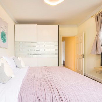 上海长寿路达安花园北欧简洁风格公寓(常德路店)酒店提供图片