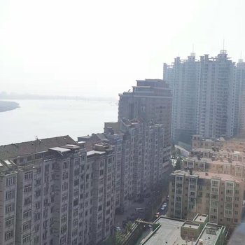 小丽姐公寓(丹东江城大街店)酒店提供图片