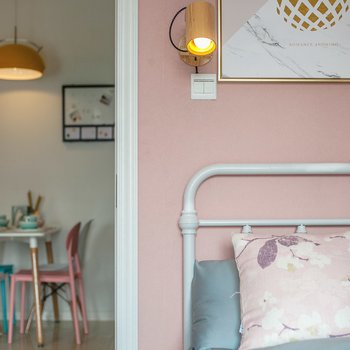 成都local糖果小姐的蜗居普通公寓酒店提供图片