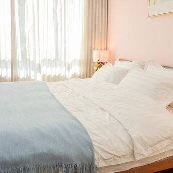 上海上海Paires-友舍复式(斜土路店)酒店提供图片