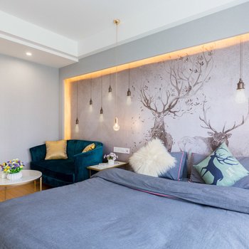 重庆约见love轻奢民宿黄泥磅店(黄龙路分店)酒店提供图片