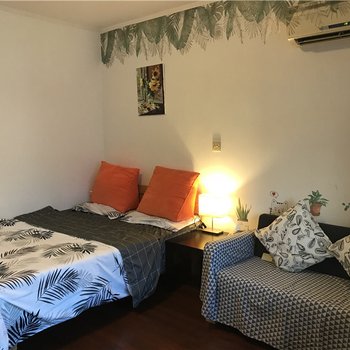 上海世博源温馨之家公寓(东明路分店)