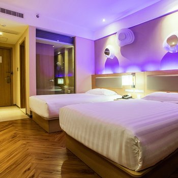 桔子水晶酒店常州恐龙园店酒店提供图片