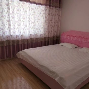 阿拉善梅梅梅公寓(2号店)酒店提供图片