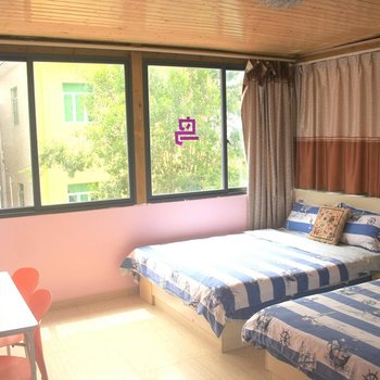 深圳较场尾鸟巢海边客栈