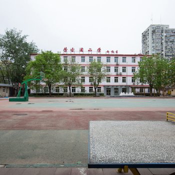 北京大象-小钱哥哥的小宅公寓(南三环中路分店)