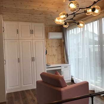 上海禾小馆集装箱酒店提供图片