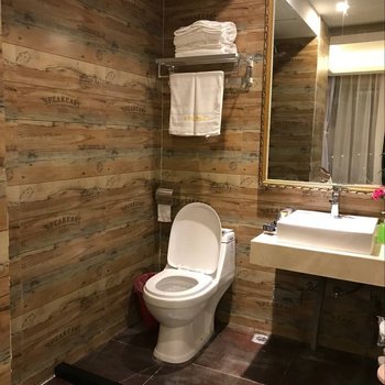 成都成都优家主题公寓(日月大道光华北一路口店)酒店提供图片